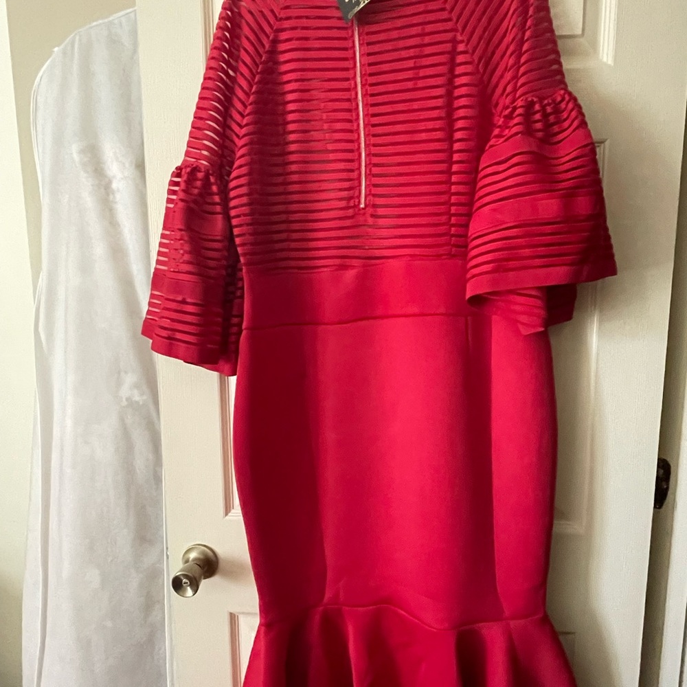 Dress - Picture 2 of 11